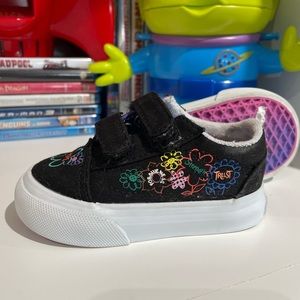Vans Toddler Cultivate Care Old Skool V Size 4